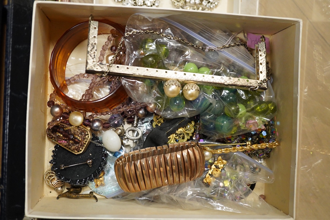 A large quantity of costume jewellery